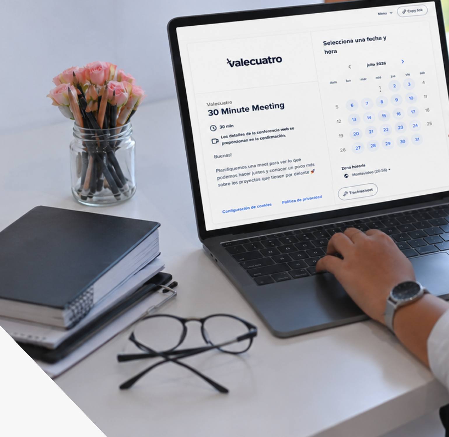 Vale Cuatro — automatización y software a medida para empresas en Uruguay